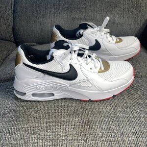 Nike AIR MAX EXCEE Sneaker White Black Red CD5432-118 Women's Sz 8 Amazing Shape